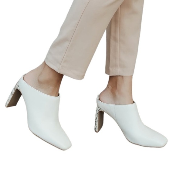 COUTGO Faux Leather Heeled Tan Mules Snake Print Pointed Toe  Size 9.5 NWT … - Picture 8 of 9